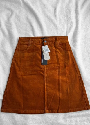 Falda nueva - L, marque: Freequent, état: Neuf avec étiquette, taille: L / 40 / 12, 10,00 €, 11,20 € Protection acheteurs incluse