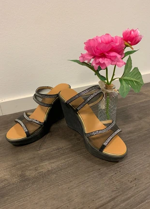 Sleehakken glitter zwart, marque: merkloos, état: Très bon état, taille: 39, 5,00 €, 5,95 € Protection acheteurs incluse