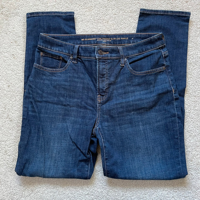 Size 10 Chico's So Slimming Girlfriend Slim Leg Ankle Jeans