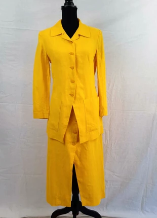 Kenzo Paris completo giallo in lino vintage 1990s, marca: Kenzo, estado: Bom, tamanho: M / 38 / 10, €190.00, €200.20 inclui Proteção do Comprador Pro