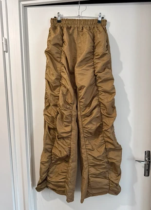 Pantalon parachute cargo froncé, brand: PrettyLittleThing, condition: Very good, size: S / 36 / 8, €4.00, €4.90 includes Buyer Protection