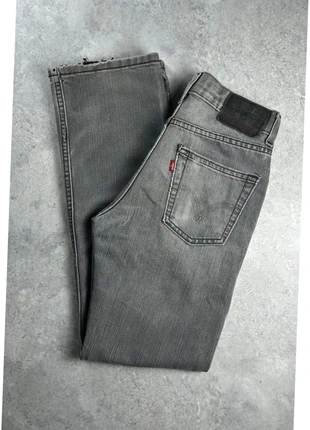 390. Jean Levi’s 514 slim straight | Gris Patch noir | W25/L27 - FR34, marca: Levi's, estado: Muito bom, tamanho: PT 34 | W25, €15.73, €17.22 inclui Proteção do Comprador Pro