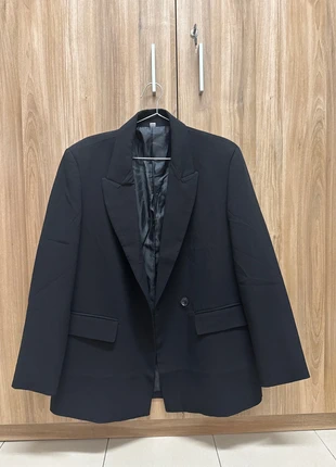 Blazer nero oversize con tasche e bottoni tg. S/M, marque: no brand, état: Très bon état, taille: S / 36 / 8, 10,00 €, 11,20 € Protection acheteurs incluse