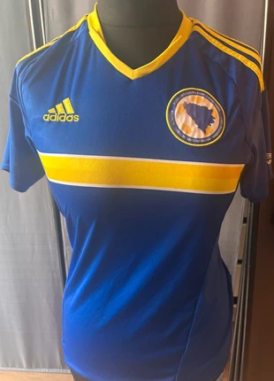 Maillot de Football Adidas Bosnie-Herzégovine taille XS, marque: adidas, état: Très bon état, taille: XS, 6,00 €, 7,00 € Protection acheteurs incluse