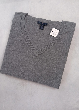 Pull gris col V Tommy Hilfiger - Logo brodé - Taille XS, brand: Tommy Hilfiger, condition: Very good, size: XS / 34 / 6, 18.00 €, 19.60 € includes Buyer Protection Pro