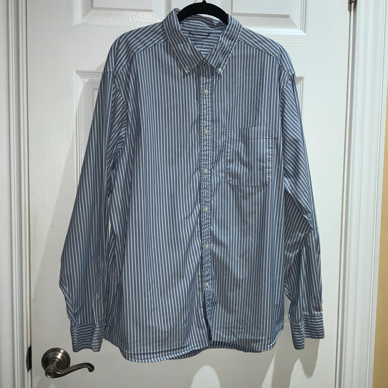 Vineyard Vines On The Go Performance button down shirt Sz XL striped long sleeve 1