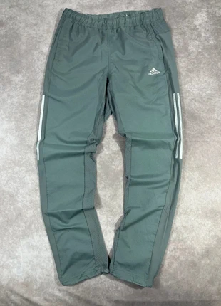 Jogging Track Pants adidas, merk: adidas, staat: Heel goed, maat: M, € 15,00, € 16,45 inclusief Kopersbescherming Pro