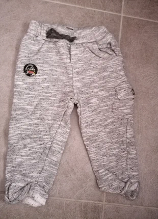 Bas de jogging terre marin 12 mois , merk: Terre de Marins, staat: Heel goed, maat: 9-12 maanden / 74 cm, € 2,50, € 3,33 inclusief Kopersbescherming