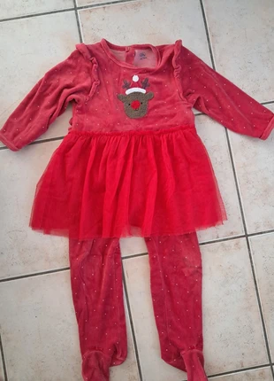 Pyjama Noël 3 ans, merk: Mots d'enfants, staat: Heel goed, maat: 3 jaar / 98 cm, € 3,00, € 3,85 inclusief Kopersbescherming
