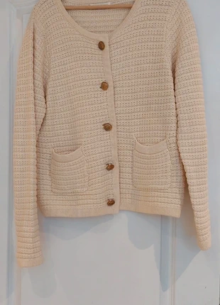 Gilet avec boutons dorés, marque: Peace n' Love, état: Neuf sans étiquette, taille: Taille unique, 18,00 €, 19,60 € Protection acheteurs incluse