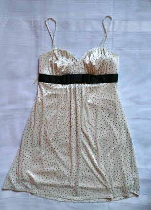Vestido tacto seda lunares, marca: B. Darlin, estado: Satisfatório, tamanho: M / 38 / 10, €2.00, €2.80 inclui Proteção do Comprador