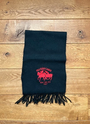 Écharpe Ralph Lauren 100% laine noir logo brodé rouge vintage, marca: Ralph Lauren, estado: Muito bom, €19.00, €20.65 inclui Proteção do Comprador