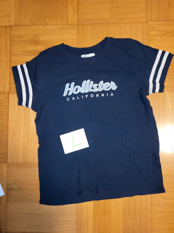 Hollister Tshirt 1