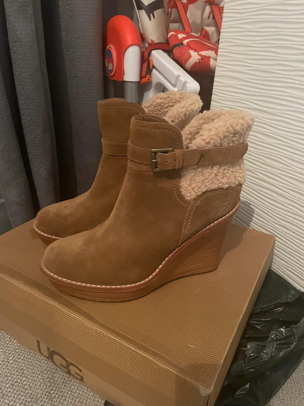 Ugg wedge online