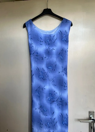 Lange jurk maat M, état: Très bon état, taille: M / 38 / 10, 8,00 €, 9,10 € Protection acheteurs incluse