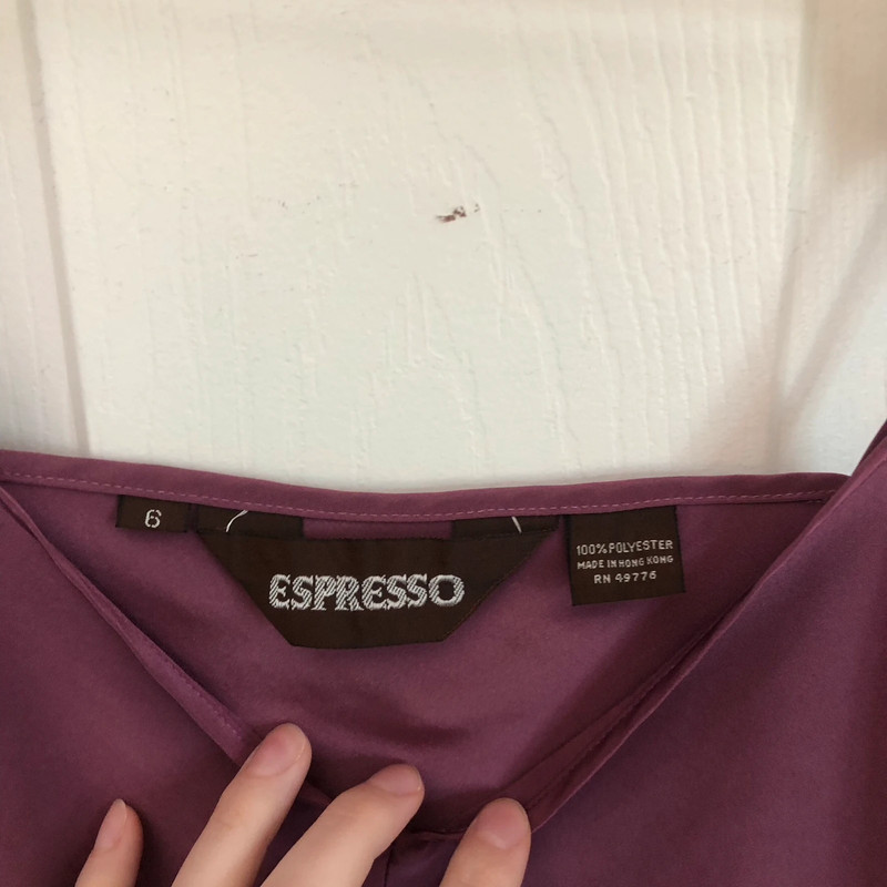 Espresso Vintage 80s/90s Silky V-Neck Cami Strap Top in Dark Pink Women's S/M 3