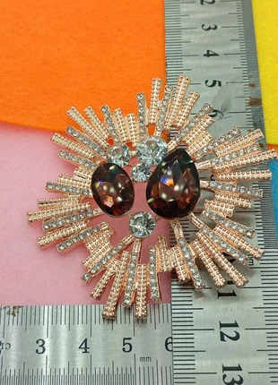 Broche, brand: luxe.fr, condition: Very good, €5.00, €5.95 includes Buyer Protection Pro