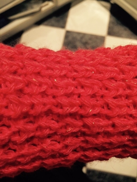 pull en tricot rose tres doux 2