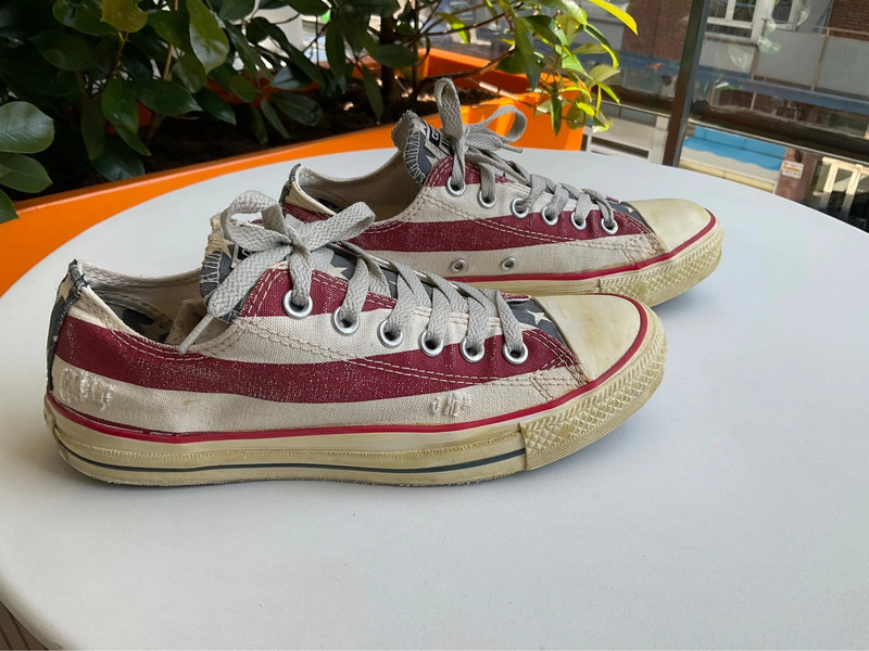 Vinted clearance converse 39