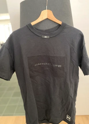 T-shirt Dxxmlife, marque: dxxmlife, état: Neuf sans étiquette, taille: M, 50,00 €, 53,20 € Protection acheteurs incluse