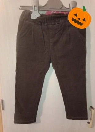 Pantalon en velours - 18 mois, marque: U tout petits, état: Très bon état, taille: 18-24 mois / 86 cm, 2,00 €, 2,80 € Protection acheteurs incluse
