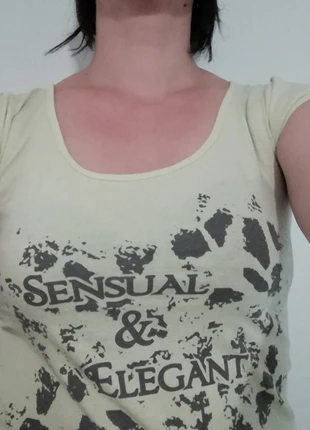 Tee shirt, marke: Mim, zustand: Sehr gut, größe: S / 36 / 8, 1,00 €, 1,75 € inklusive Vinted-Käuferschutz