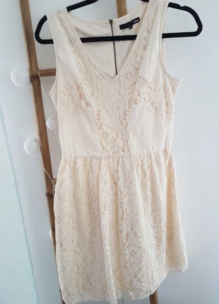 Robe neuve, merk: Etam, staat: Nieuw zonder prijskaartje, maat: S / 36 / 8, € 3,00, € 3,85 inclusief Kopersbescherming