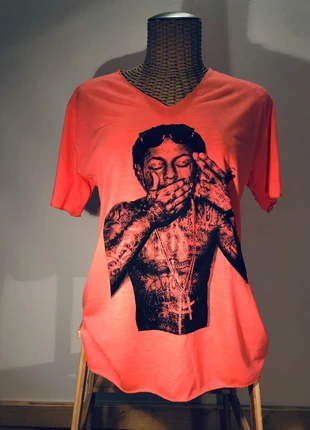 T-shirt fluo gangsta Phuket , marca: Fluo, estado: Novo sem etiquetas, tamanho: M, €4.00, €4.90 inclui Proteção do Comprador