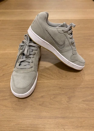 Nike Ebernon Low Prem Damen, marke: Nike, zustand: Sehr gut, größe: 38, 18,00 €, 19,60 € inklusive Vinted-Käuferschutz