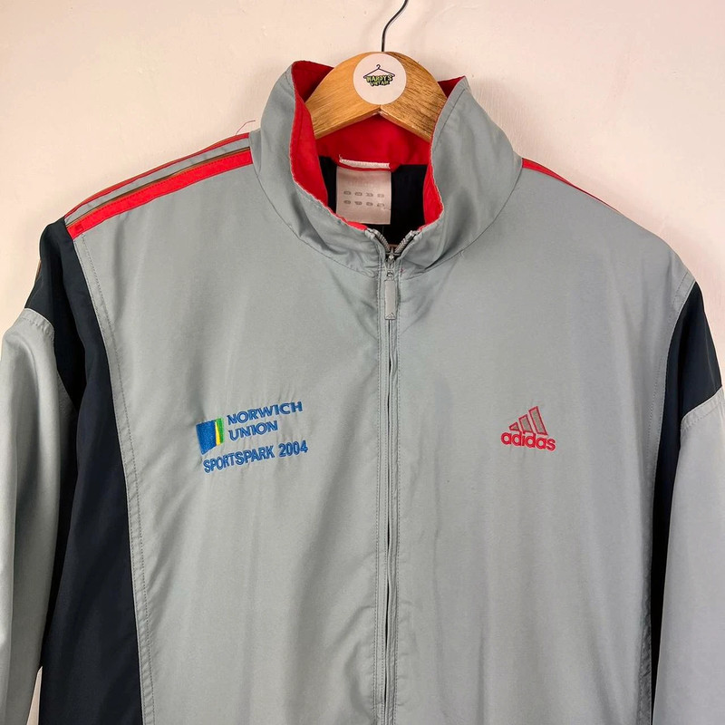 Adidas track jacket XL Vinted