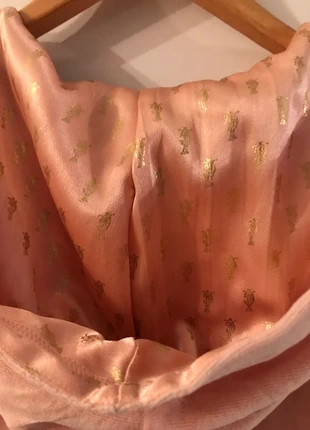 Capuche Christian Audigier, marque: Christian Audigier, état: Très bon état, taille: M / 38 / 10, 40,00 €, 42,70 € Protection acheteurs incluse