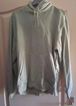 Sweat Weekday vert, brand: Weekday, condition: Very good, size: M, €4.00, €4.90 includes Buyer Protection