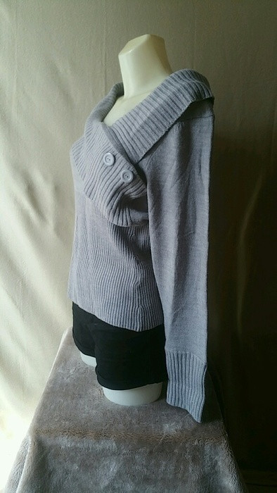Pull gris Manches longues 3