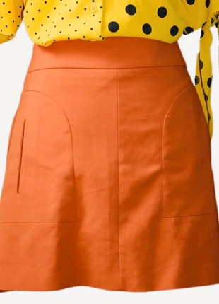 Mini jupe Zara orange taille M, marque: Zara, état: Très bon état, taille: M / 38 / 10, 15,00 €, 16,45 € Protection acheteurs incluse