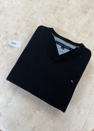 Pull Tommy Hilfiger col V uni - taille L - noir - logo brodé, marca: Tommy Hilfiger, estado: Muy bueno, tamaño: L, 35,00 €, 37,45 € Protección al comprador Pro incluida