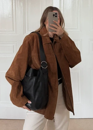 Black Leather Shoulder Bag with Ring Detail, brand: Leather, condition: Very good, £55.00, £58.45 includes Buyer Protection