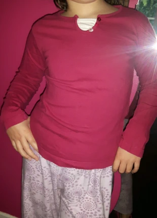 Tee-shirt manche longue , merk: In Extenso, staat: Heel goed, maat: 6 jaar / 116 cm, € 1,00, € 1,75 inclusief Kopersbescherming