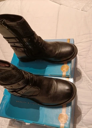 Stivaletto da bambina Nero, marque: Bambina, état: Satisfaisant, taille: 33, 5,00 €, 5,95 € Protection acheteurs incluse