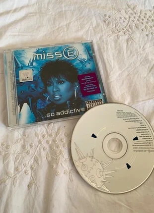 Vintage Missy Elliot ‘Miss E: So Addictive’ 2001 Album CD w/ Case - 16x Tracks - Hip-Hop/Rap, condition: Very good, £6.50, £7.53 includes Buyer Protection