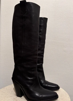 Free Lance, marca: FREE LANCE, estado: Muito bom, tamanho: 37, €250.00, €263.20 inclui Proteção do Comprador