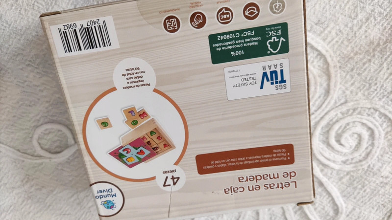 Letras en caja de madera Mundo Diver