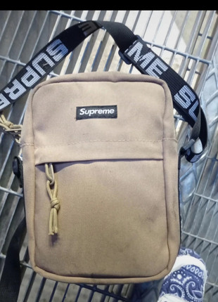 Sacoche supreme Vinted