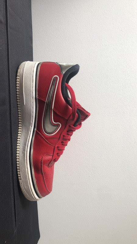 Nike Air Force 1 NBA rouge Vinted