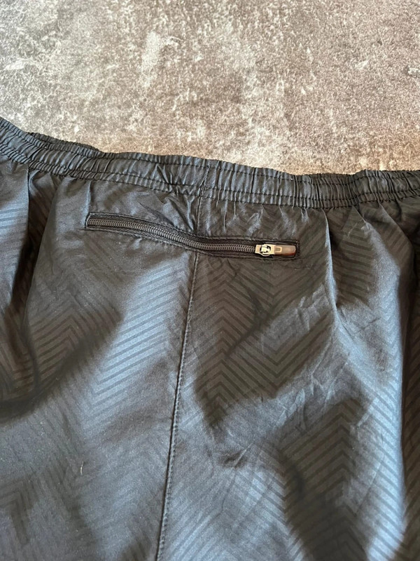 Short sport gris femme Nike taille L Pantalón corto deportivo mujer Pantaloncino donna Damen - photo numéro 5