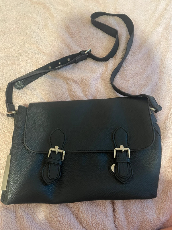 Black leather bag | Vinted