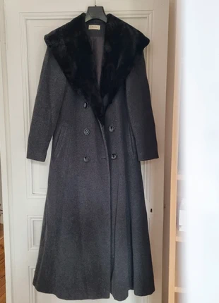 Burton wool long coat, brand: Burton, condition: Very good, size: L / 40 / 12, €90.00, €95.20 includes Buyer Protection