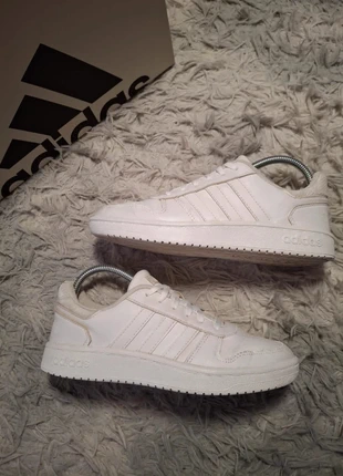 Baskets Adidas Originals HOOPS Blanc Taille 38, marca: adidas, estado: Muy bueno, tamaño: 38, 24,00 €, 25,90 € Protección al comprador incluida