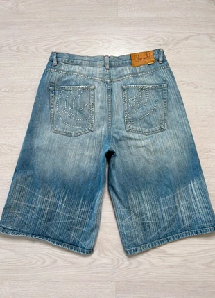 Ecko Unltd. Loose Fit Jeans Shorts W36 Men, brand: ECKO UNLTD., condizioni: Ottime, taglia: IT 46 | W36, €33.00, €35.35 include la Protezione acquisti