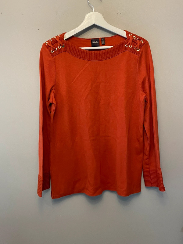 Rafaella Size Medium Womens Burnt Orange Shirt #M-5-105-0 1