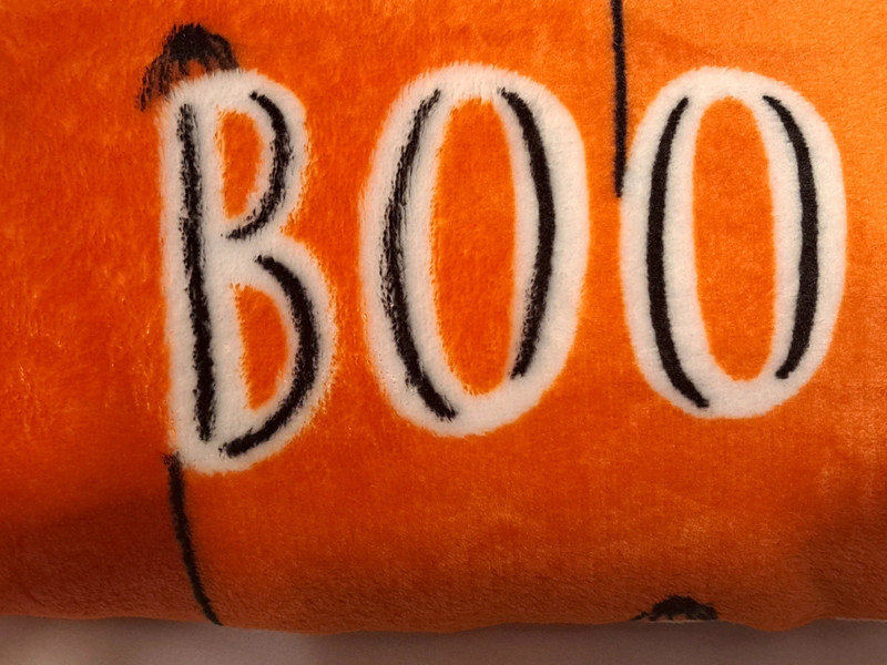 Halloween Decor Throw Blanket BOO Orange Black & White NEW! W/O Tags 2